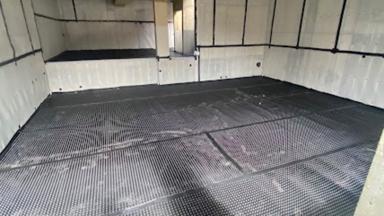 The Ultimate Guide to Choosing the Best Waterproofing Solutions: Comparing Top Products and Methods